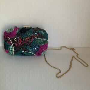 Sfera Beaded Sequin Clutch Bag with Chain Strap | Handmade Look Evening Purse
